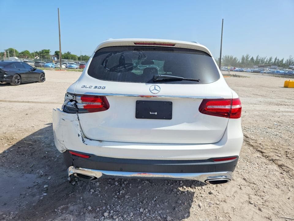 2018 MERCEDES-BENZ GLC 300 6