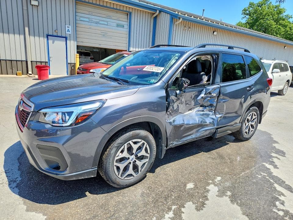 2020 SUBARU FORESTER PREMIUM - 1
