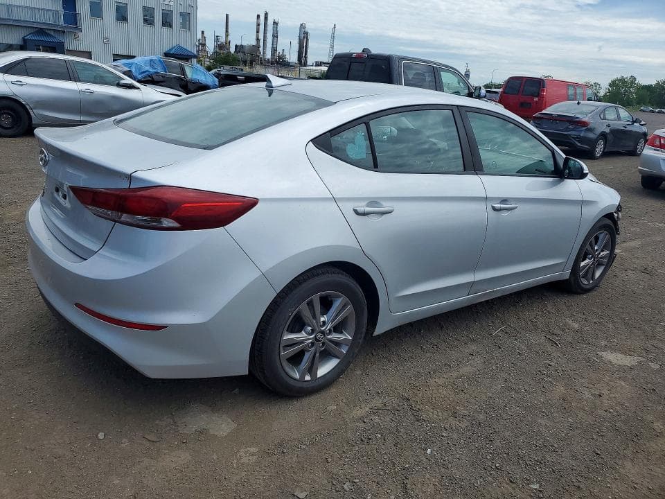 2017 HYUNDAI ELANTRA SE 3