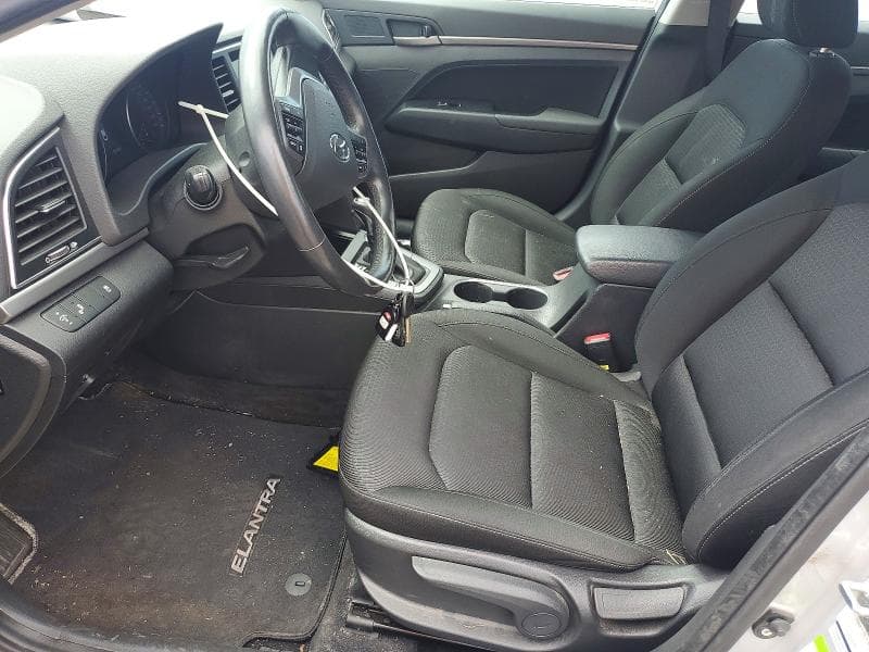 2017 HYUNDAI ELANTRA SE 7
