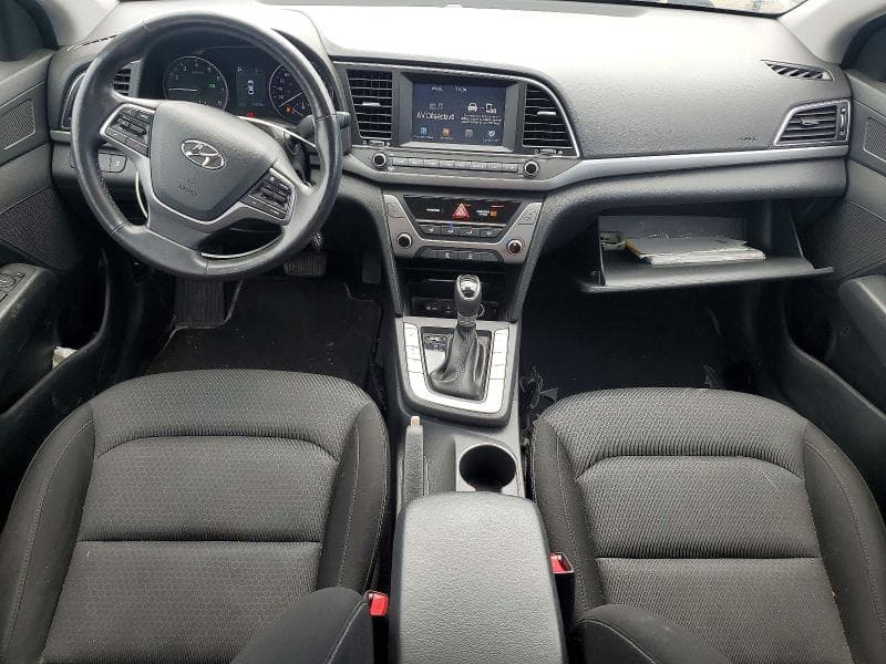 2017 HYUNDAI ELANTRA SE 8