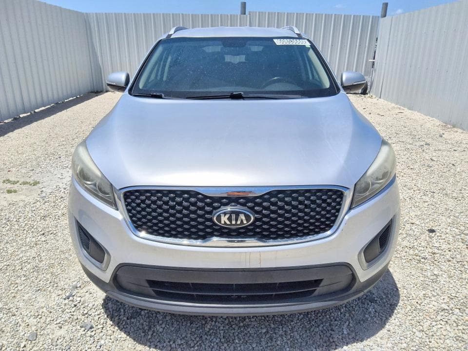 2018 KIA SORENTO LX 5