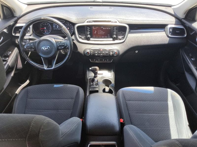 2018 KIA SORENTO LX 8