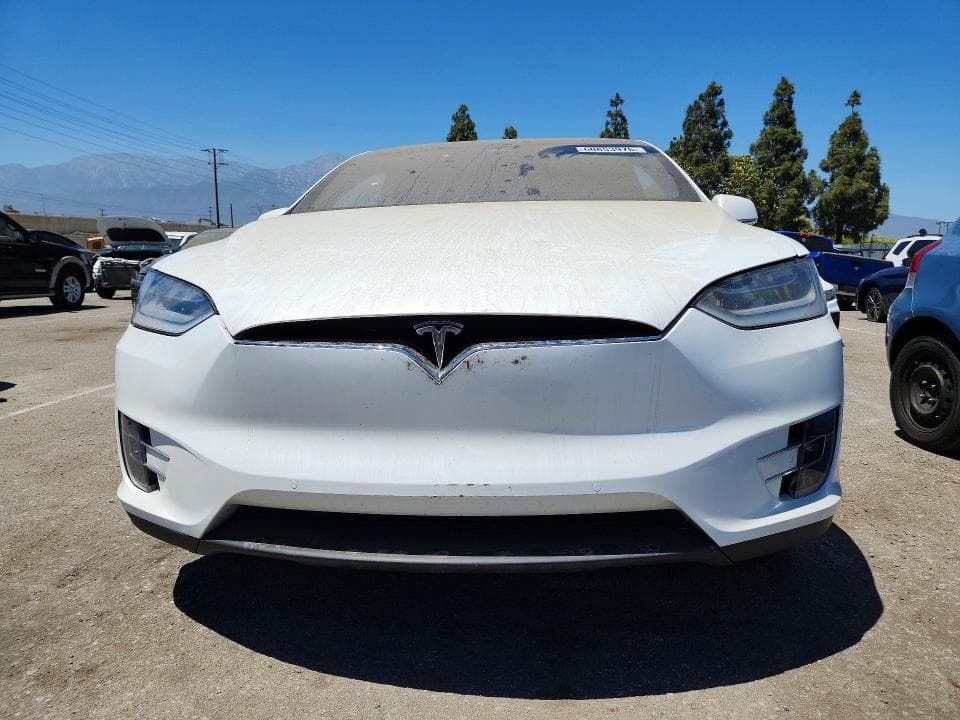 2020 TESLA MODEL X 5