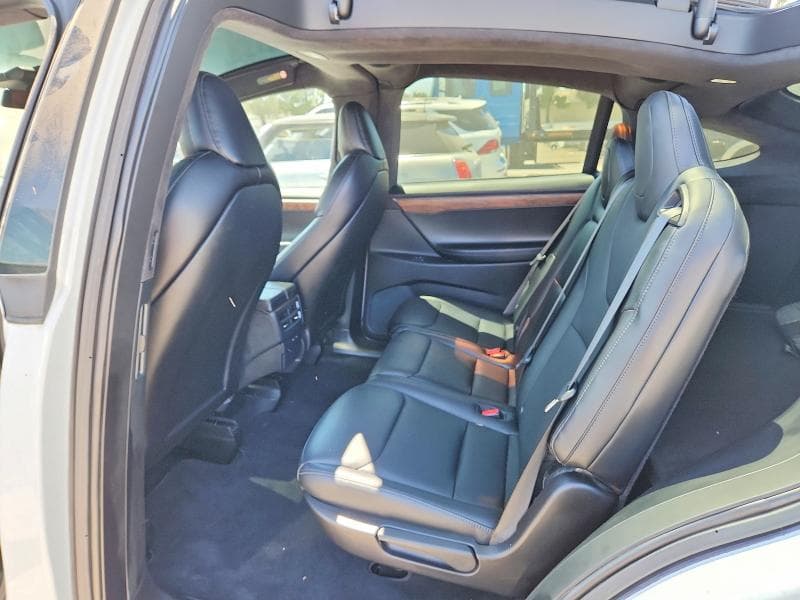 2020 TESLA MODEL X 10