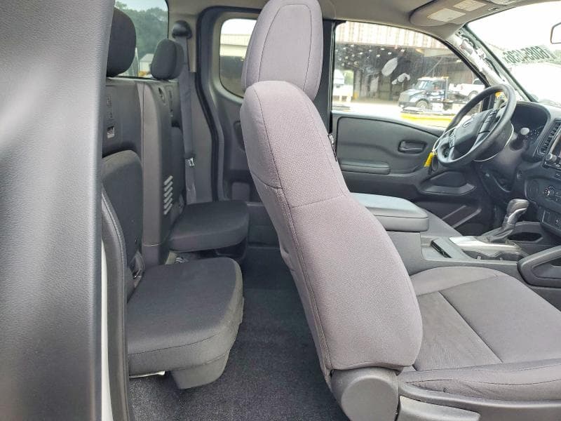 2023 NISSAN FRONTIER S 10