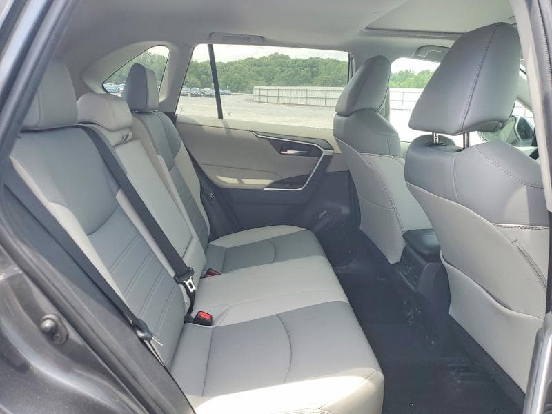 2020 TOYOTA RAV4 XLE PREMIUM 11