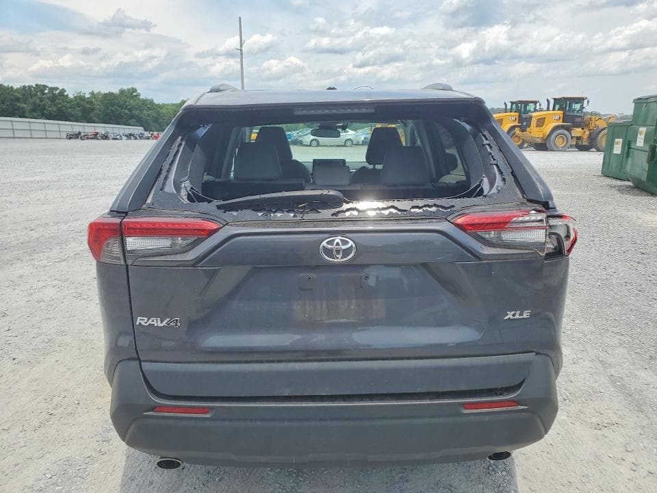 2020 TOYOTA RAV4 XLE PREMIUM 6