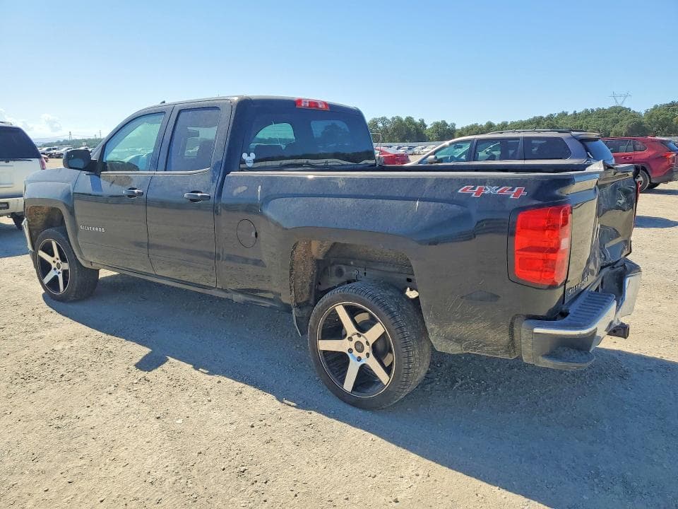 2017 CHEVROLET SILVERADO K1500 LT 2