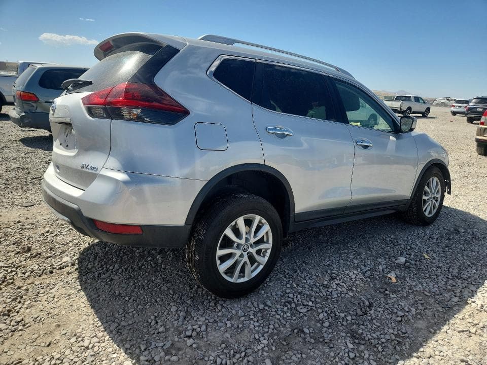 2018 NISSAN ROGUE SV SV 3