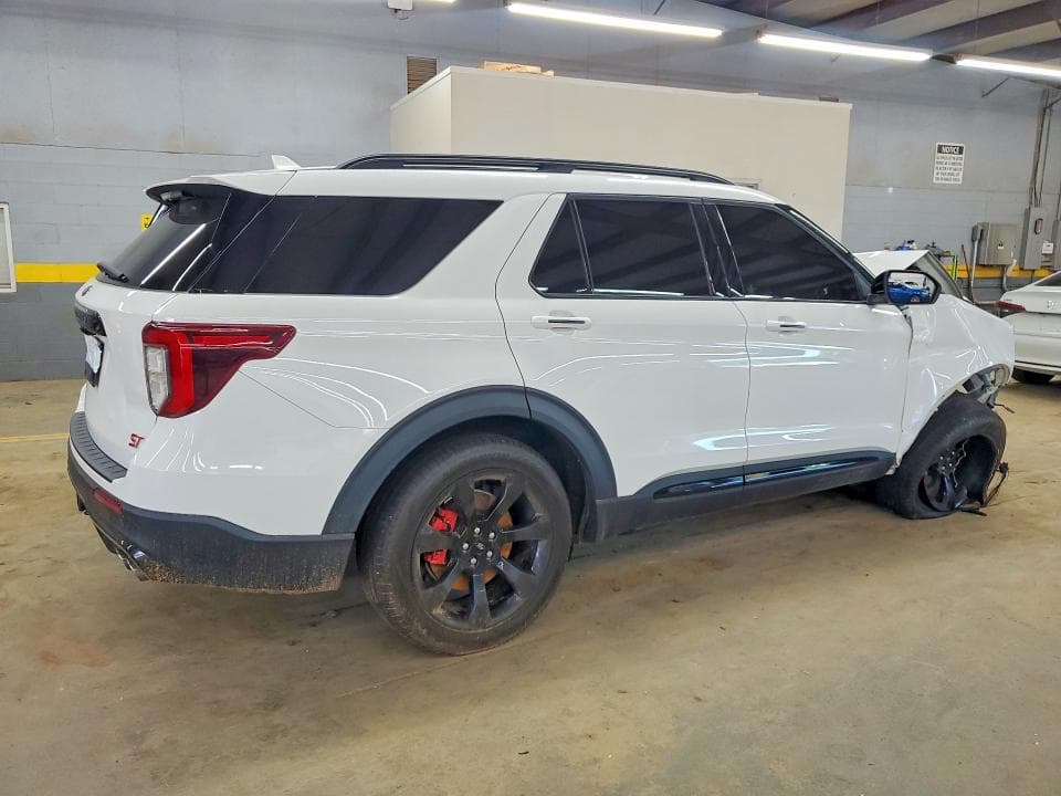 2022 FORD EXPLORER ST 3