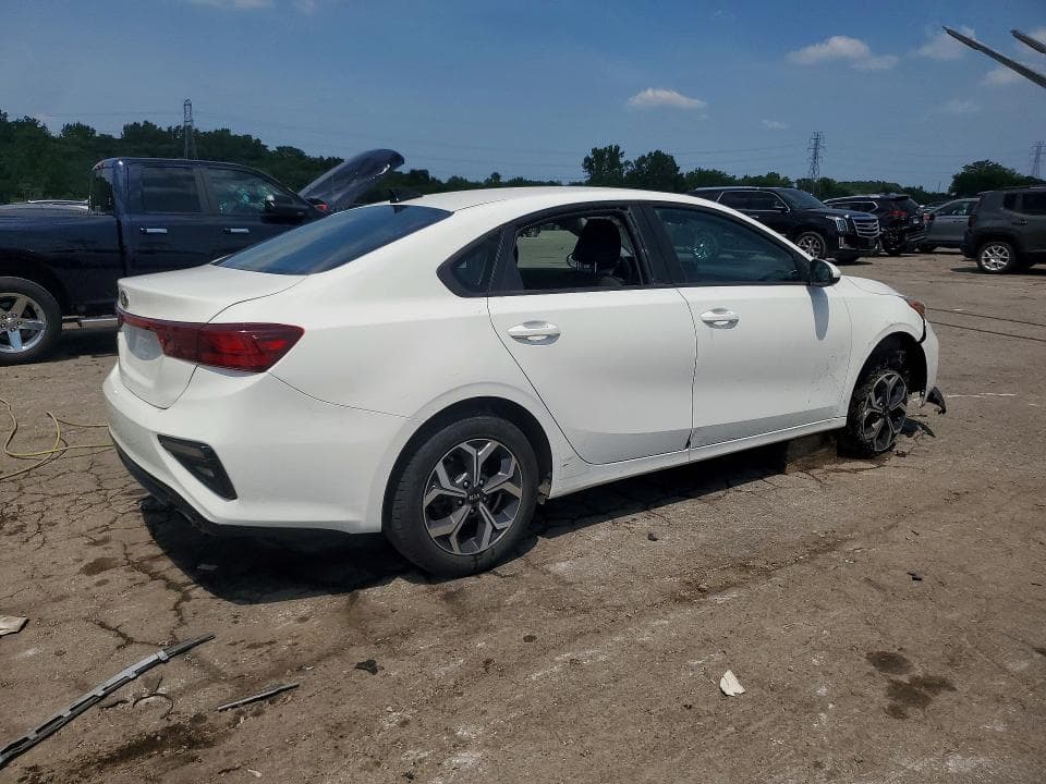 2021 KIA FORTE LXS 3