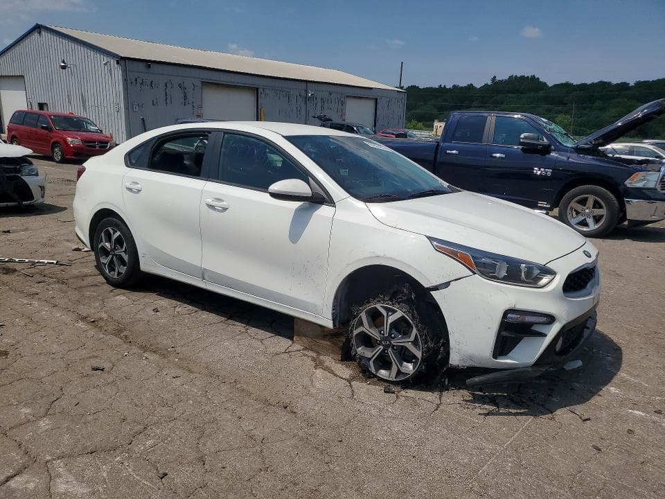 2021 KIA FORTE LXS 4