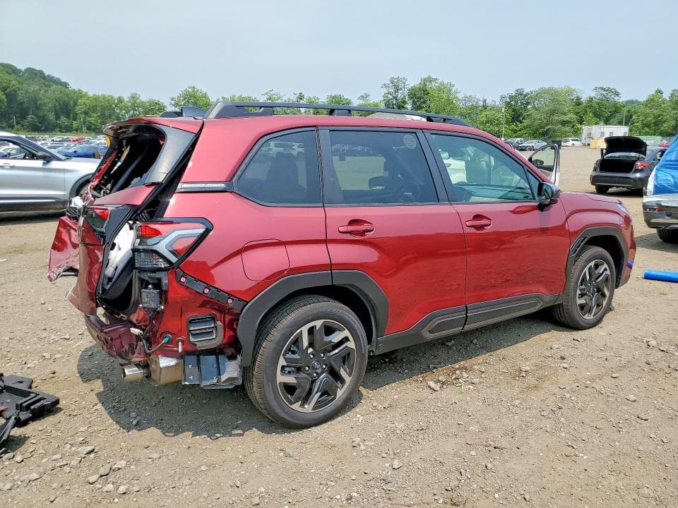 2025 SUBARU FORESTER LIMITED 3