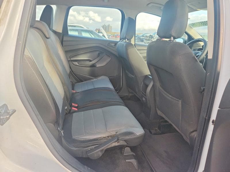 2018 FORD ESCAPE S 11