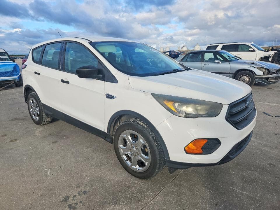 2018 FORD ESCAPE S 4