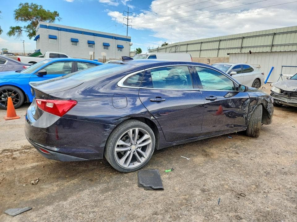 2023 CHEVROLET MALIBU LT 3