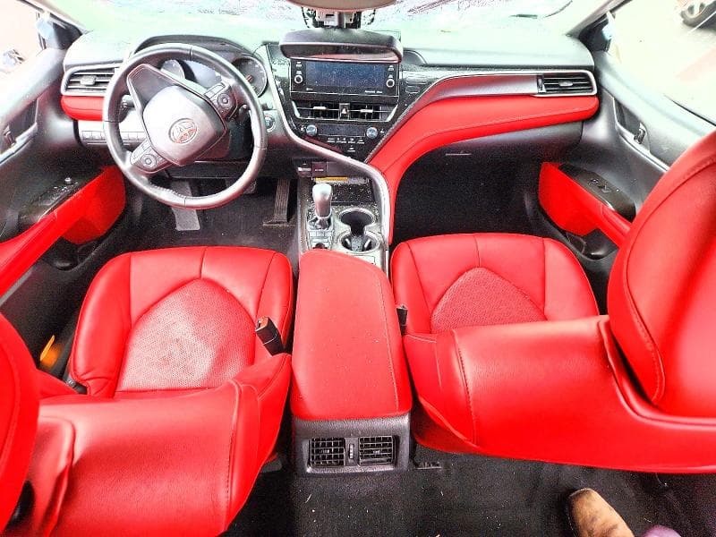 2021 TOYOTA CAMRY XSE 8