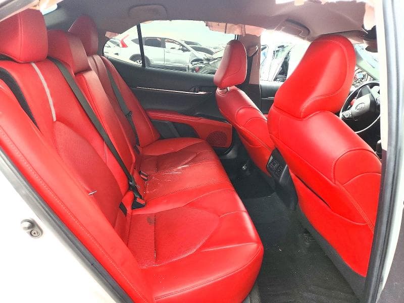 2021 TOYOTA CAMRY XSE 10