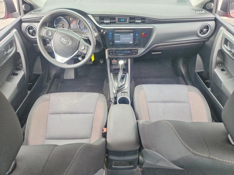 2019 TOYOTA COROLLA LE 8