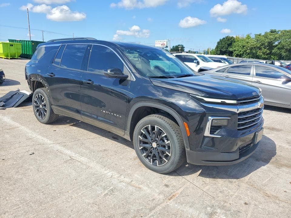 2026 CHEVROLET TRAVERSE LT 4