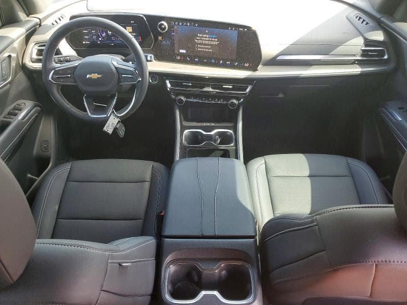 2026 CHEVROLET TRAVERSE LT 8