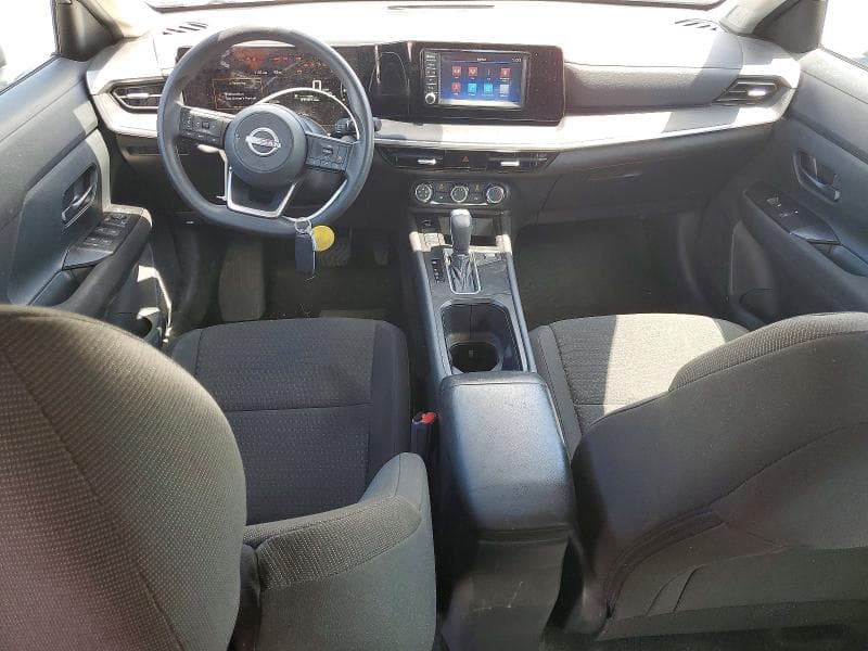 2025 NISSAN KICKS S 8