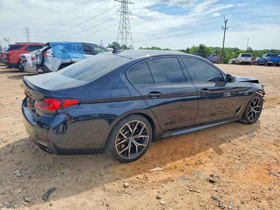 2021 BMW M550XI 3