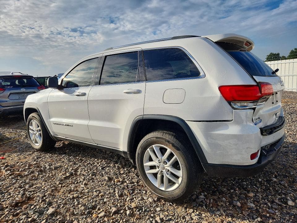 2018 JEEP GRAND CHEROKEE LAREDO 2