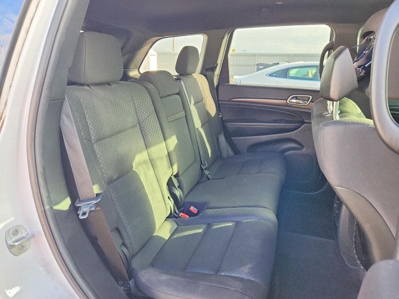 2018 JEEP GRAND CHEROKEE LAREDO 11