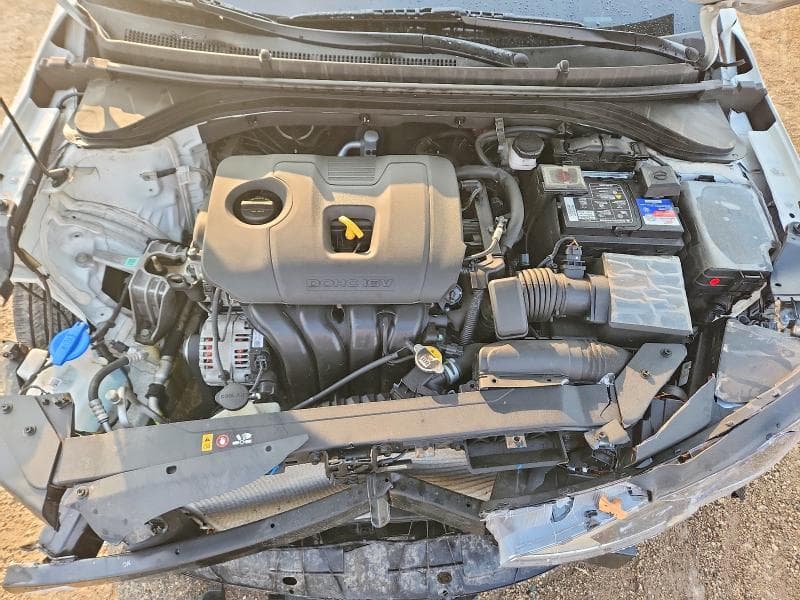 2020 HYUNDAI ELANTRA SEL 11