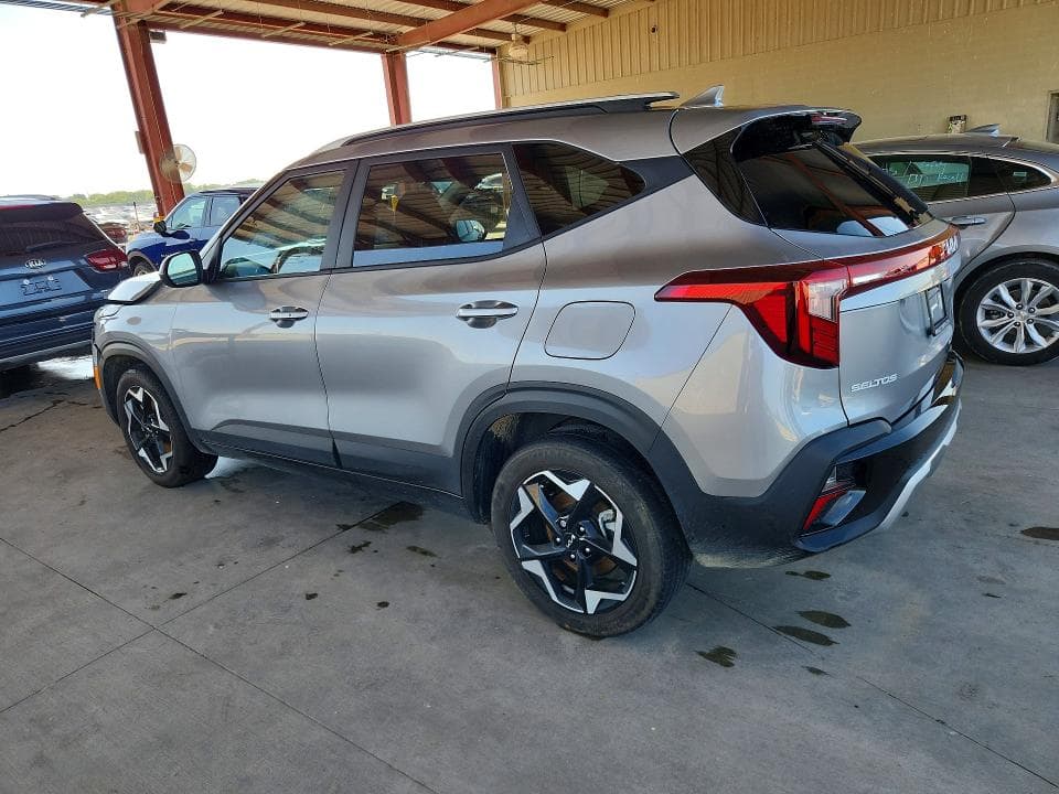 2025 KIA SELTOS S 2