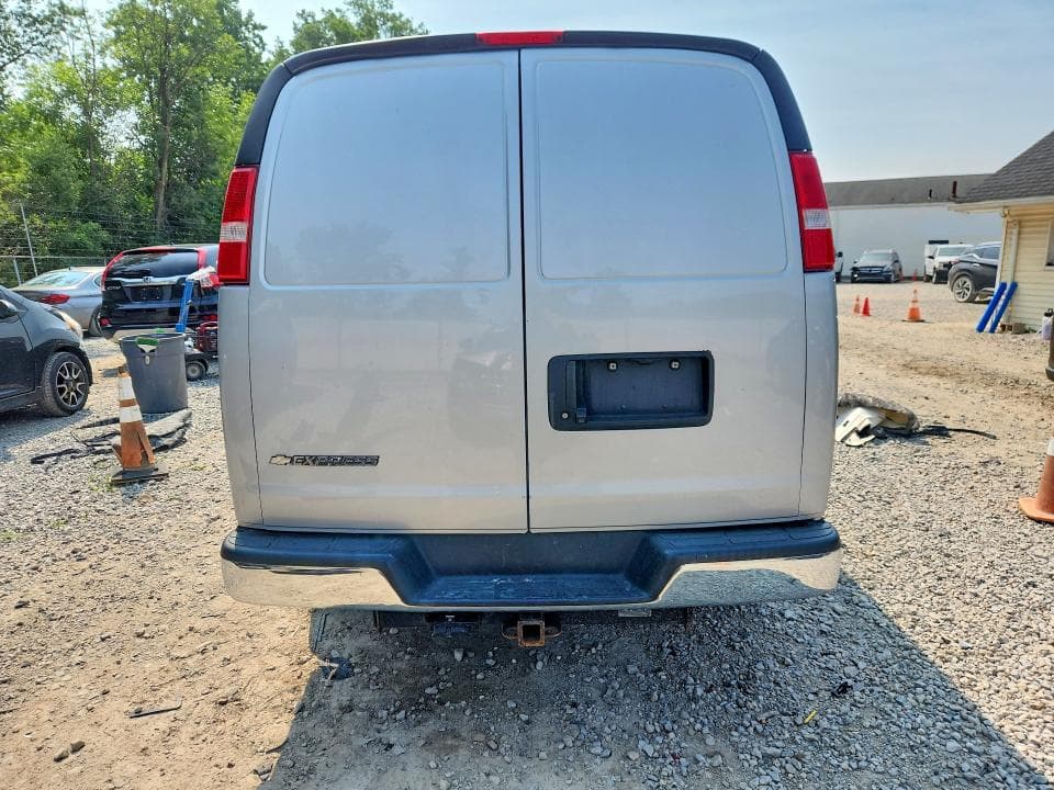 2019 CHEVROLET EXPRESS G3500 6