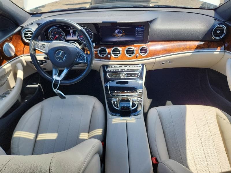 2017 MERCEDES-BENZ E 300 4MATIC 8