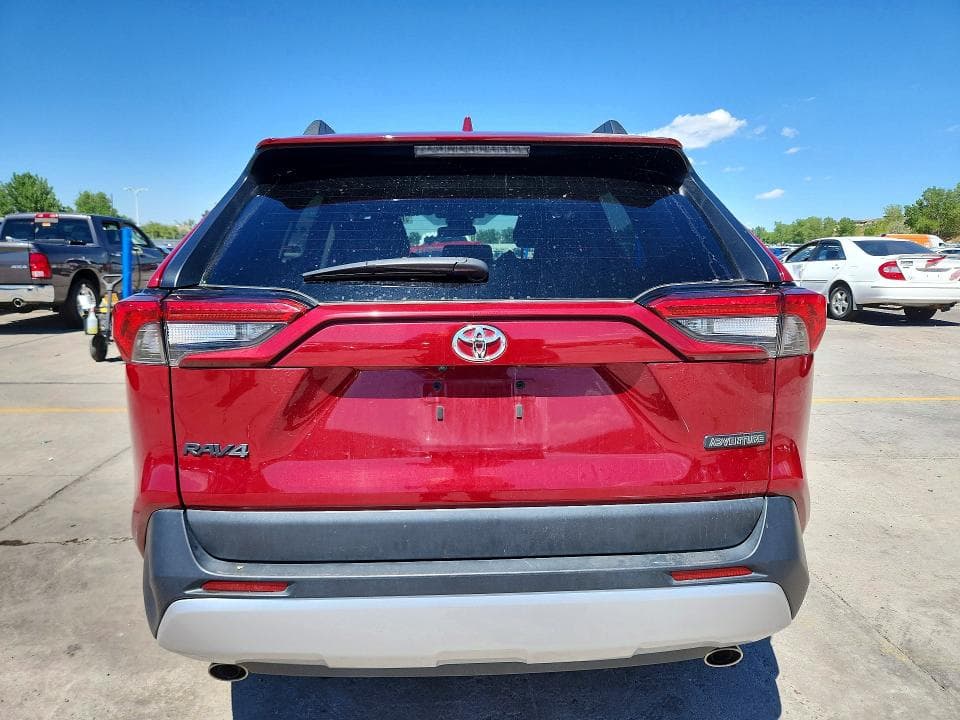 2024 TOYOTA RAV4 ADVENTURE 6