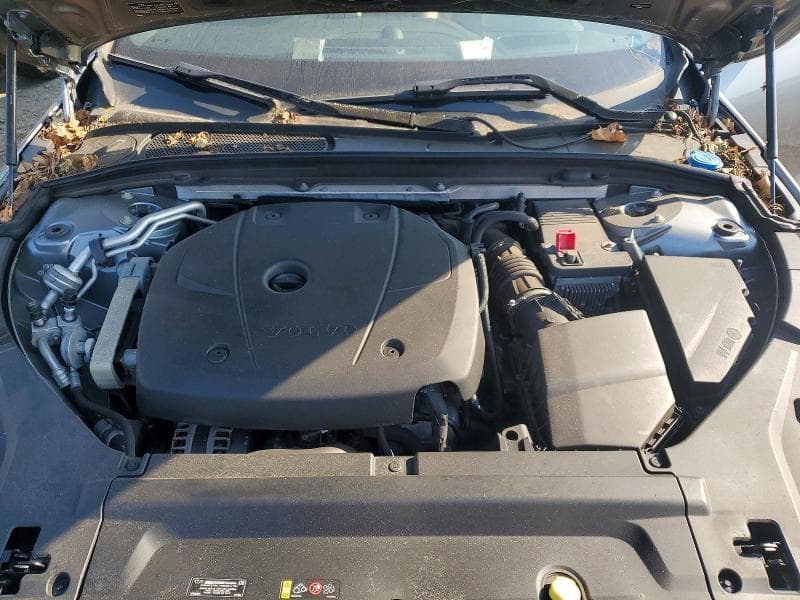 2018 VOLVO S90 T6 MOMENTUM T6 MOMENTUM 11