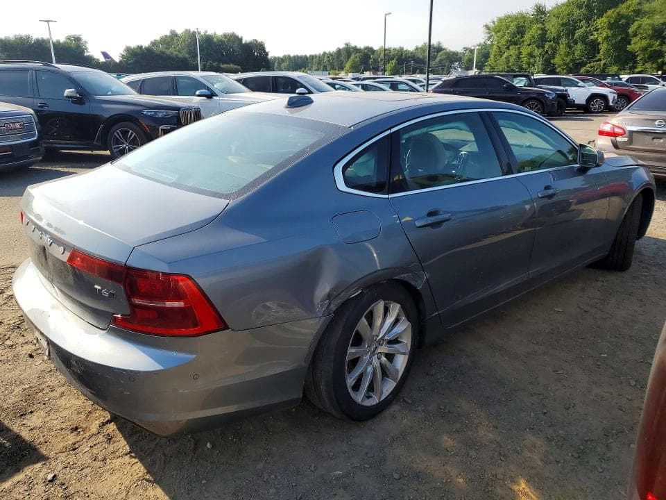 2018 VOLVO S90 T6 MOMENTUM T6 MOMENTUM 3