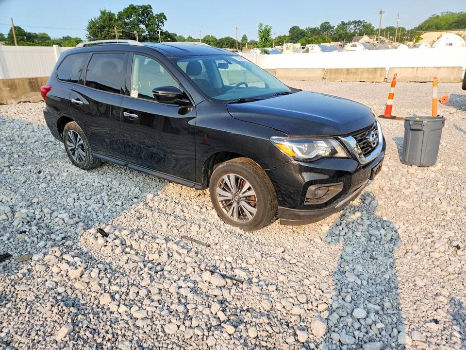 2019 NISSAN PATHFINDER S S 4