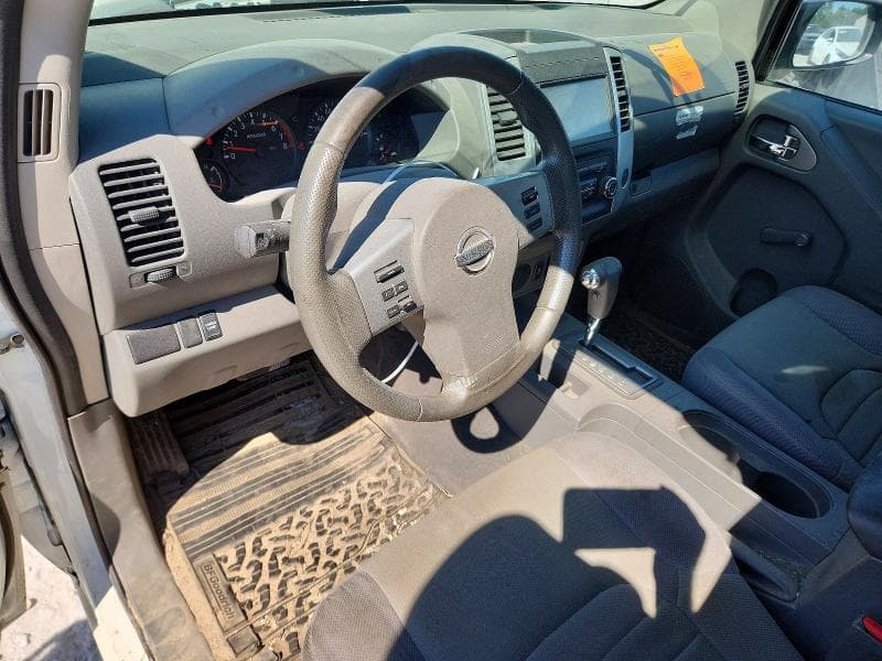 2019 NISSAN FRONTIER S 8