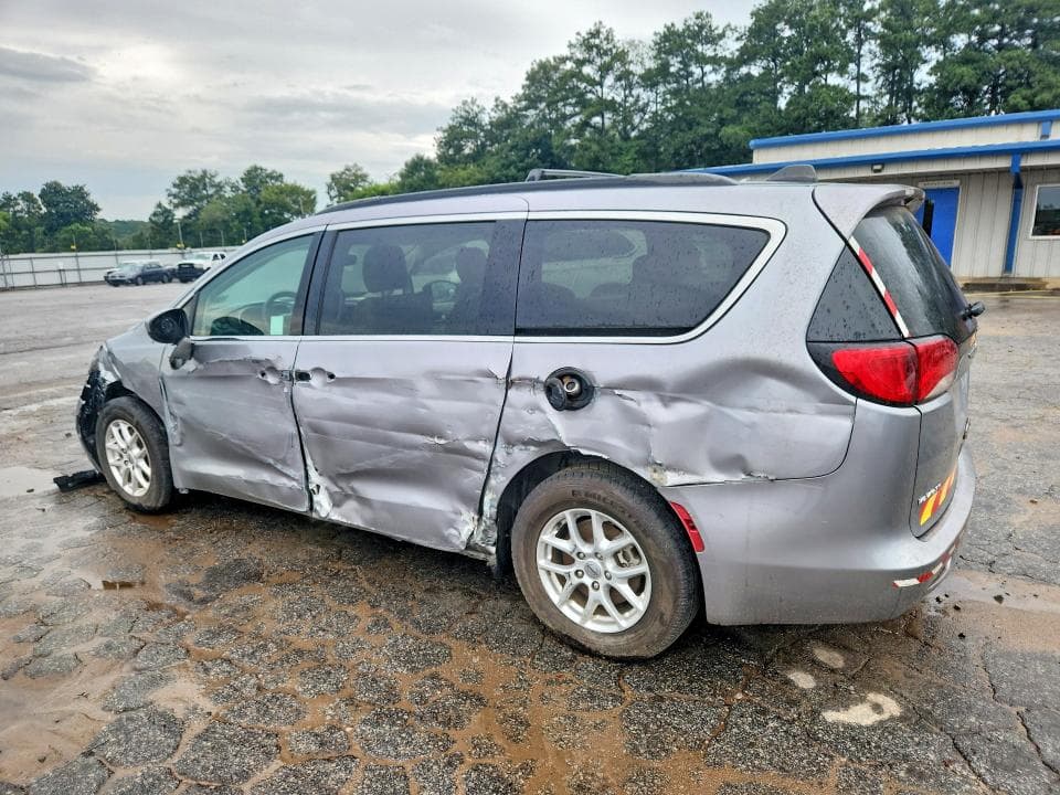 2021 CHRYSLER VOYAGER LXI 2