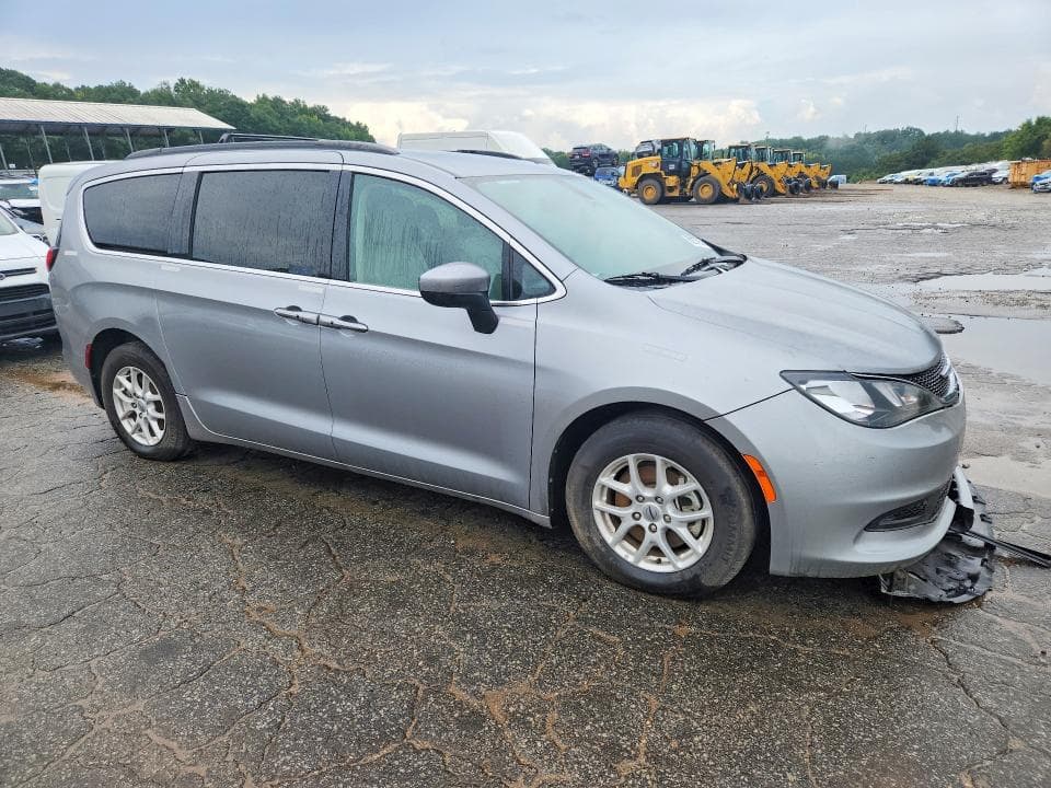 2021 CHRYSLER VOYAGER LXI 4