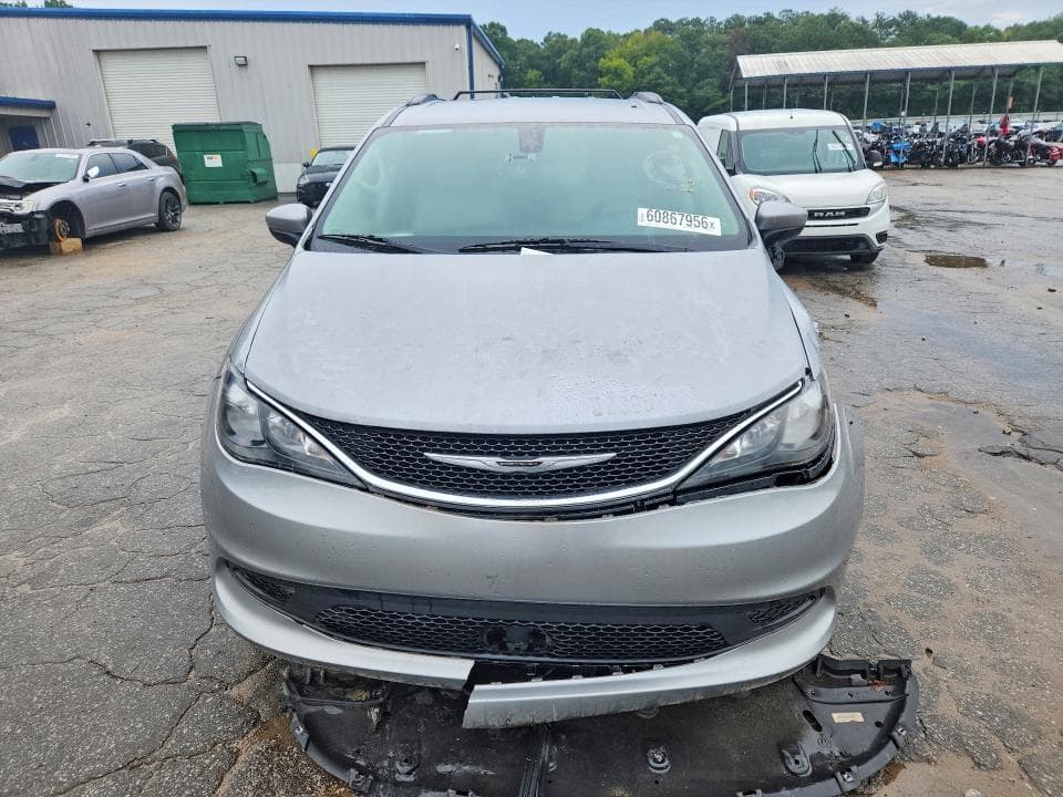 2021 CHRYSLER VOYAGER LXI 5