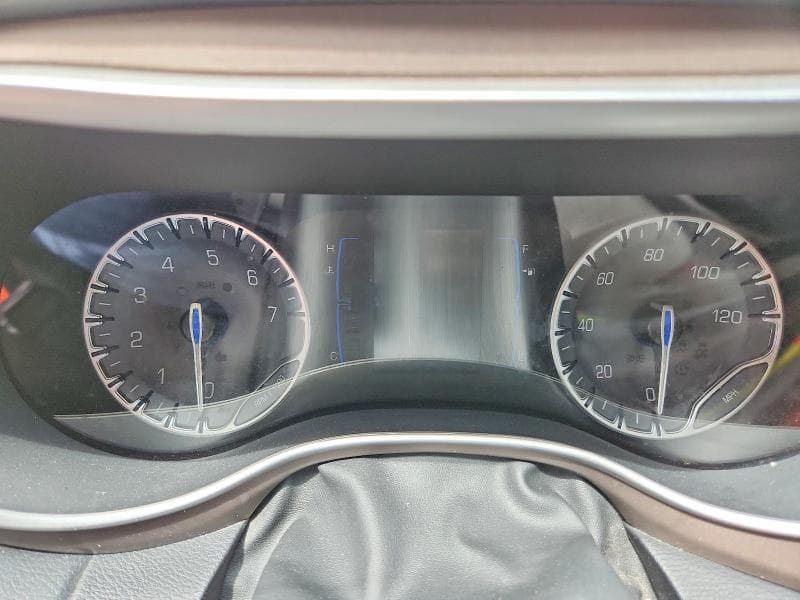 2021 CHRYSLER VOYAGER LXI 9
