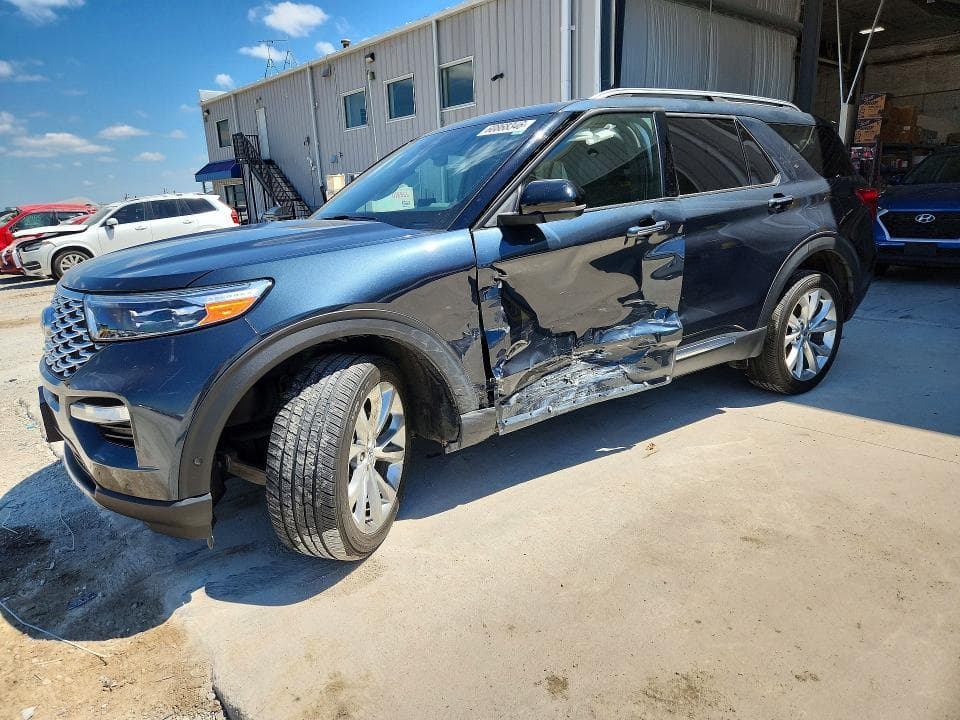 2022 FORD EXPLORER PLATINUM 1