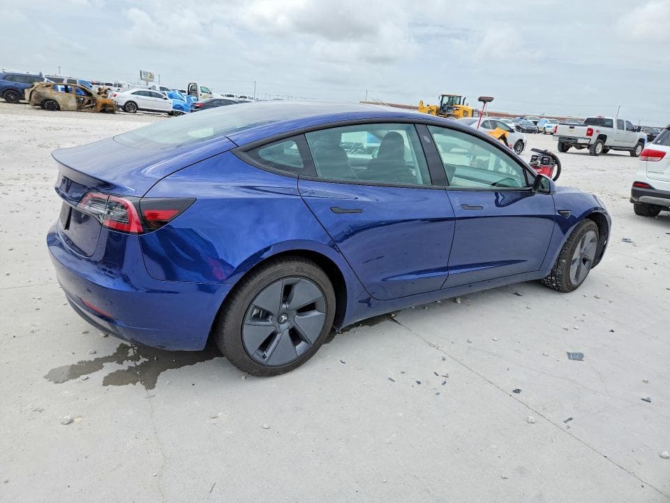 2023 TESLA MODEL 3 3