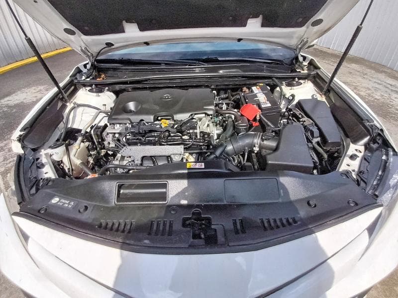 2018 TOYOTA CAMRY LE 11