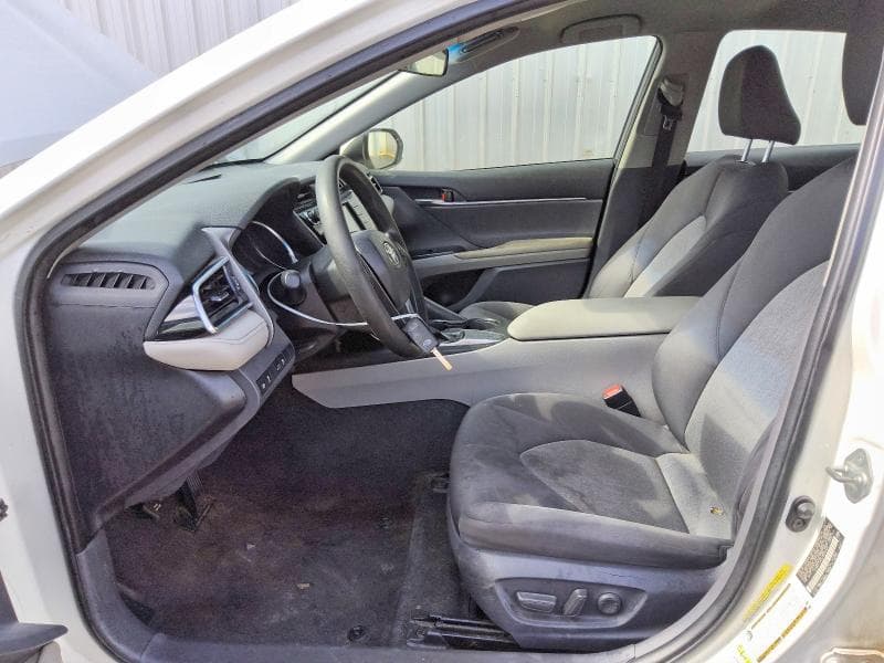 2018 TOYOTA CAMRY LE 7