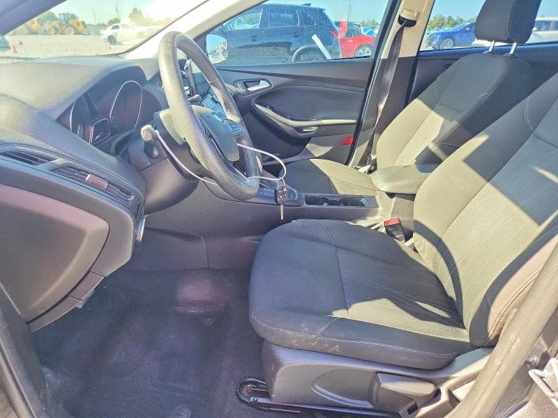 2017 FORD FOCUS SE 7