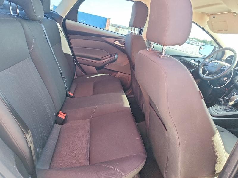 2017 FORD FOCUS SE 10