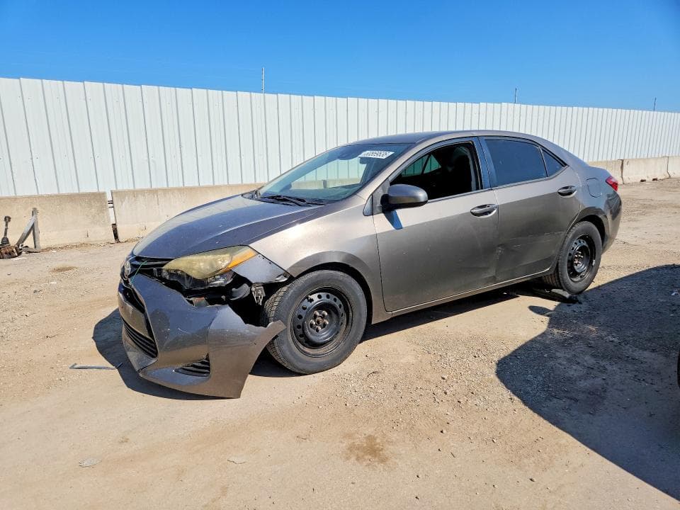 2018 TOYOTA COROLLA LE - 1